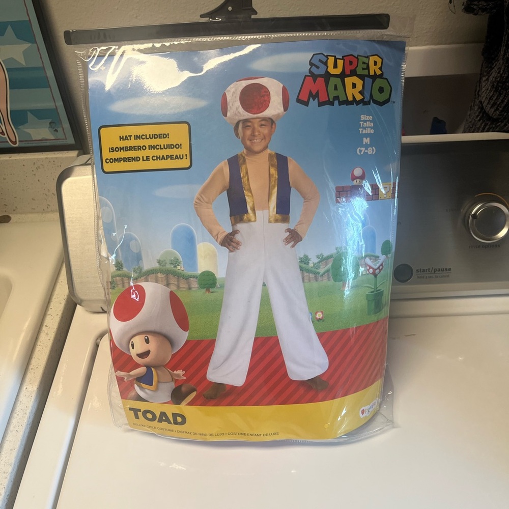 Kids Super Mario Toad Costume size 8